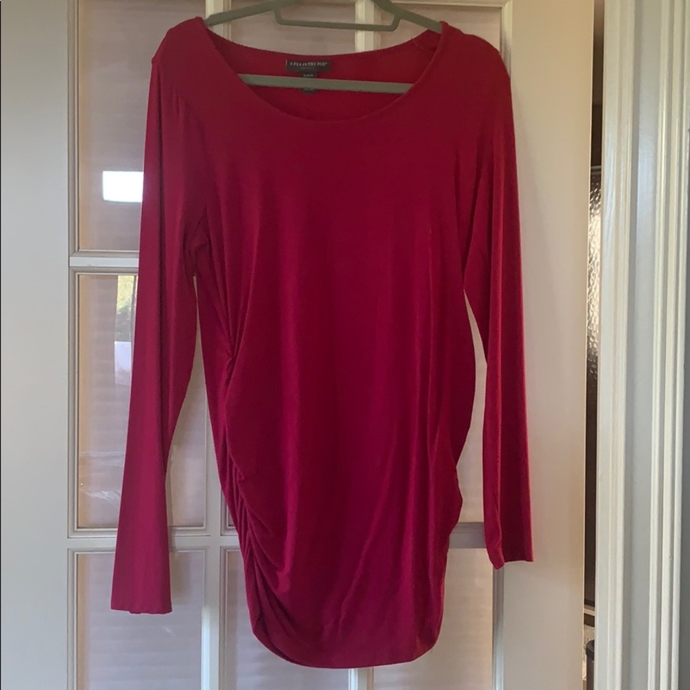 A pea in the pod long sleeve maternity